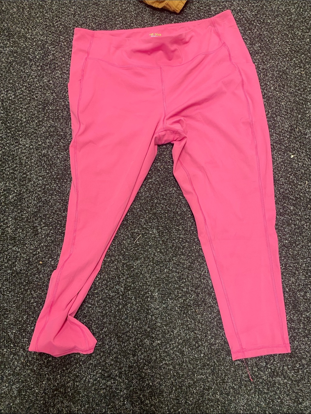 tek gear Hot Pink Women's Active Crop Leggings